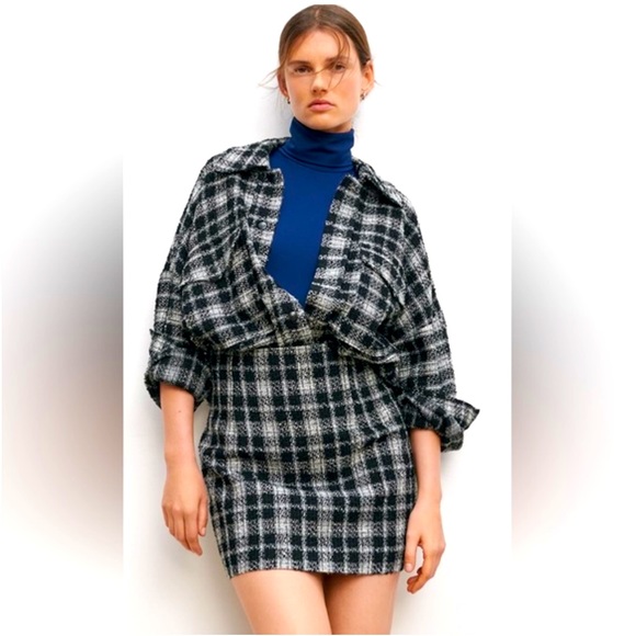 Zara: Plaid tweed weave oversized shacket - Picture 1 of 7